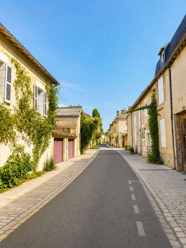Maison à POITIERS