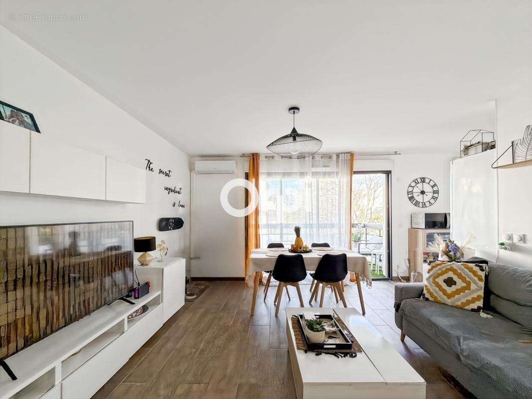 Appartement à MARSEILLE-10E