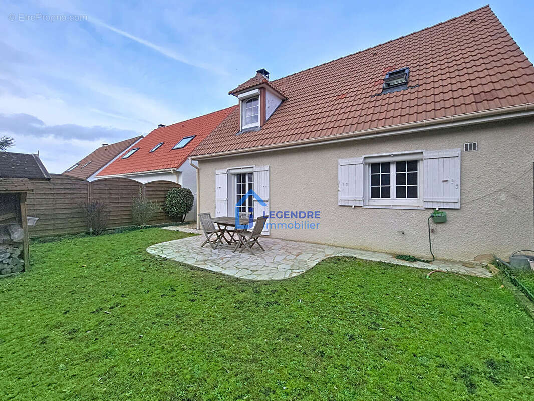Maison à FRANCONVILLE