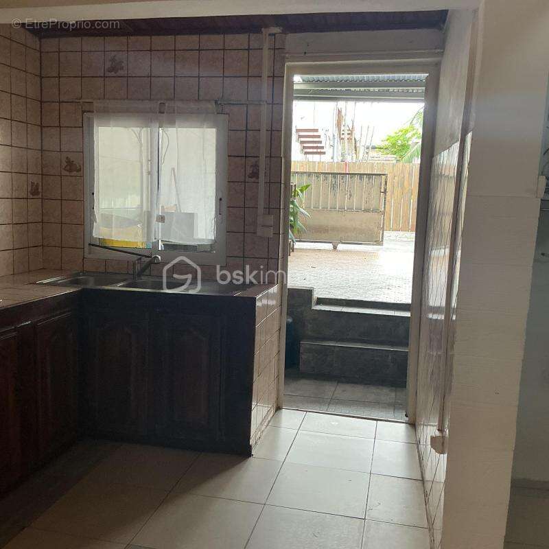 Maison sur le Tampon au 14 ème - photo 8