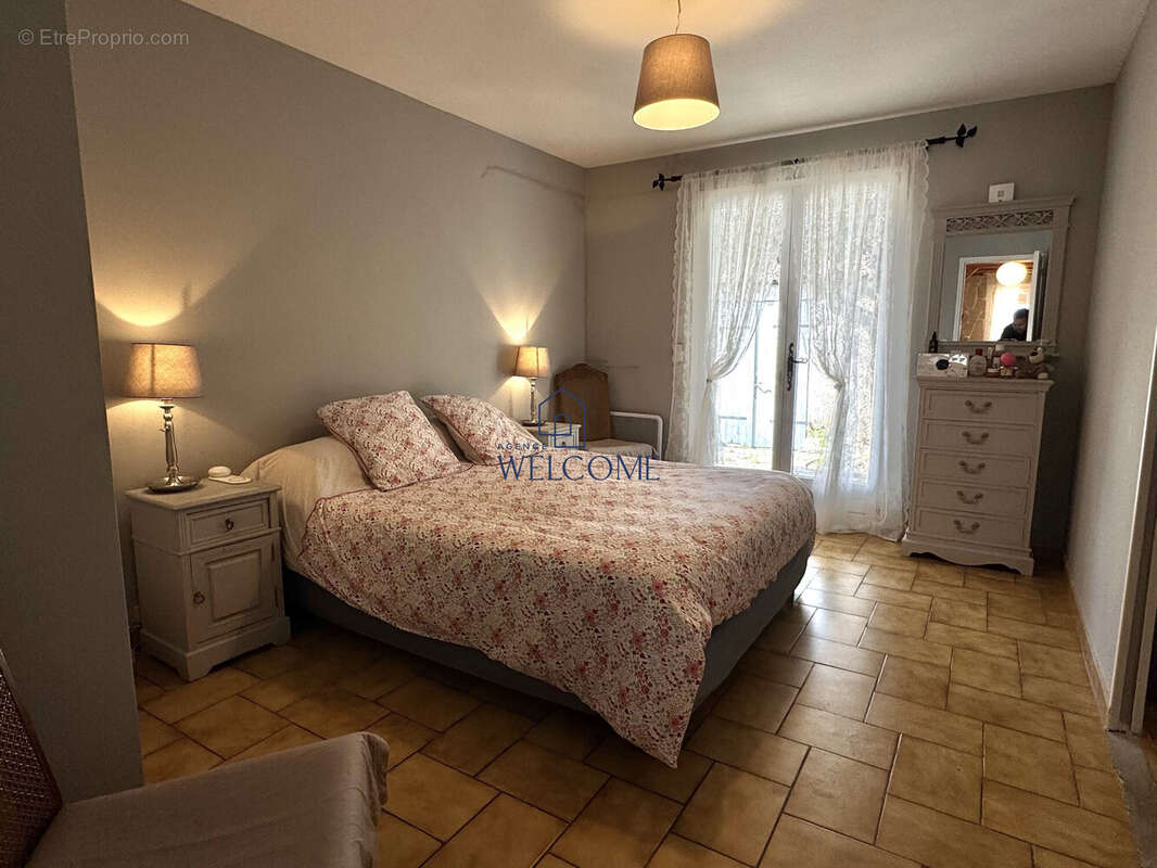 Maison à LAPALUD