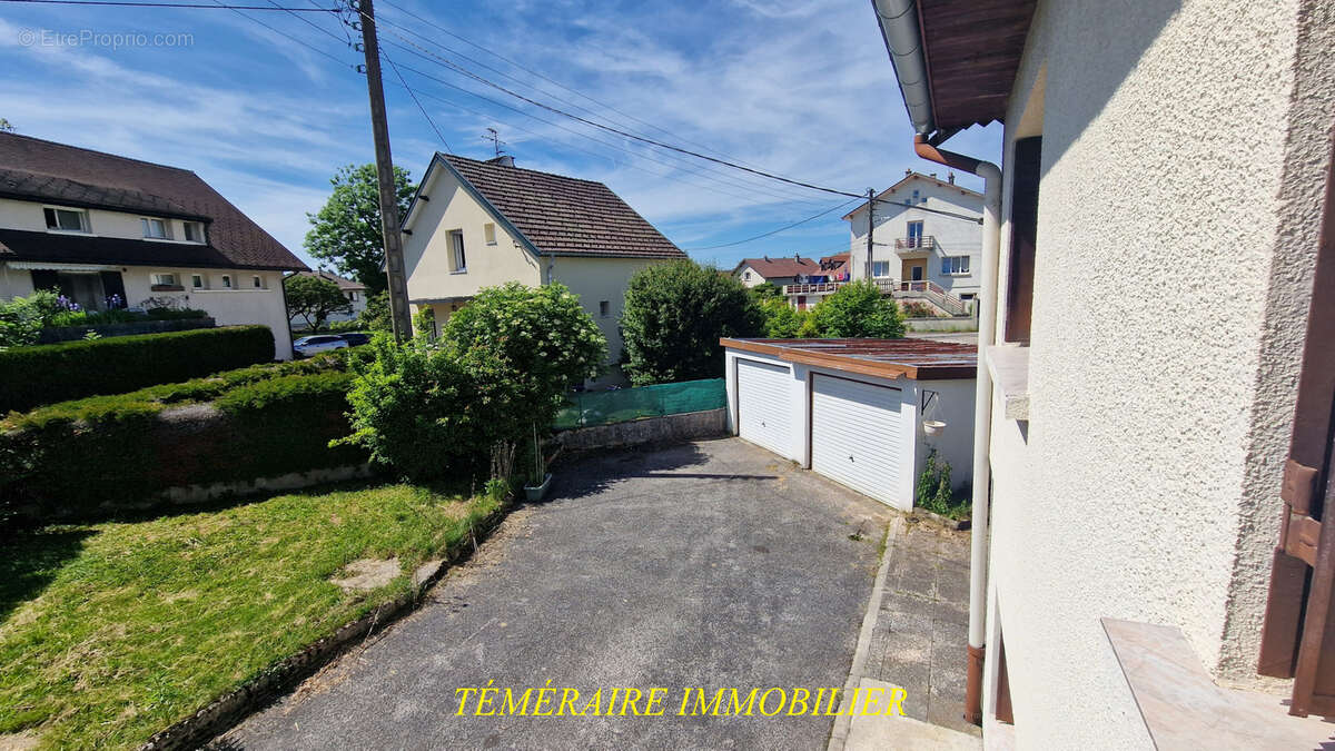 Maison à CHAMPAGNOLE