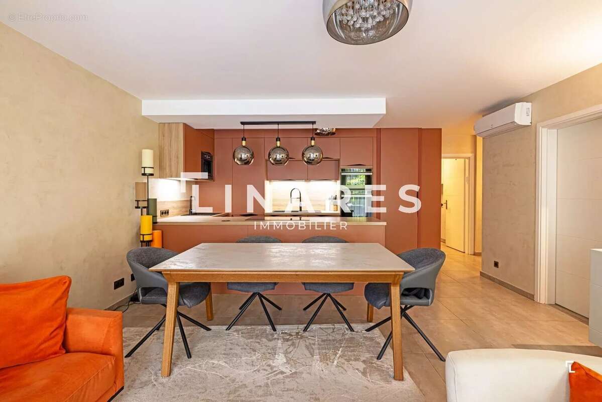 Appartement à MARSEILLE-8E