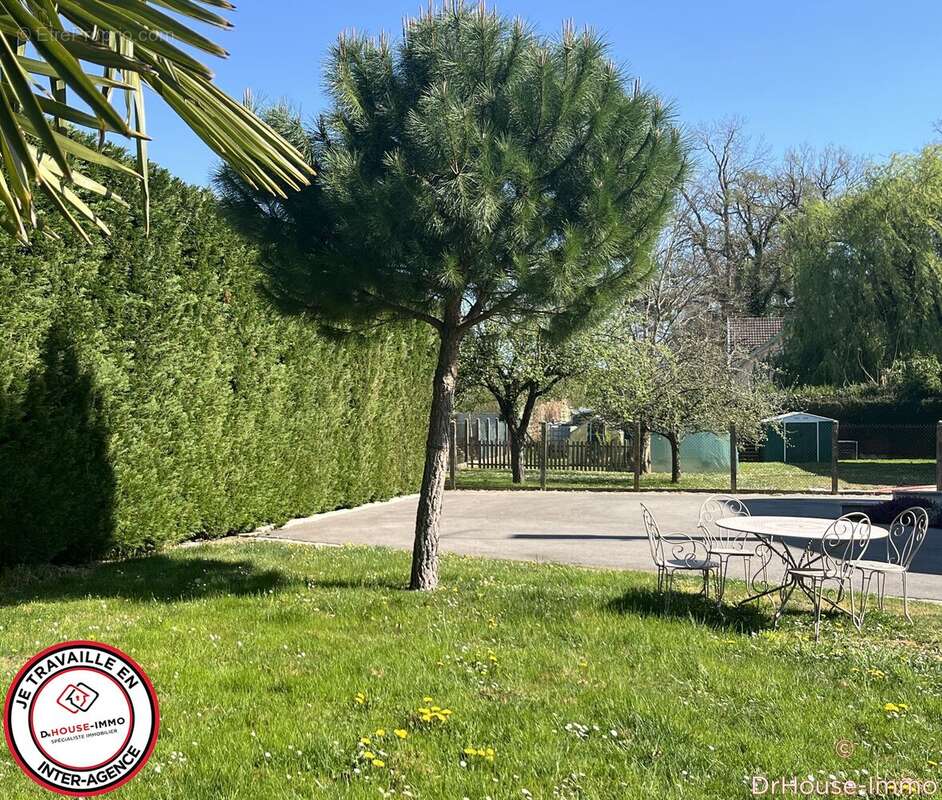 Maison à LUSIGNY-SUR-BARSE