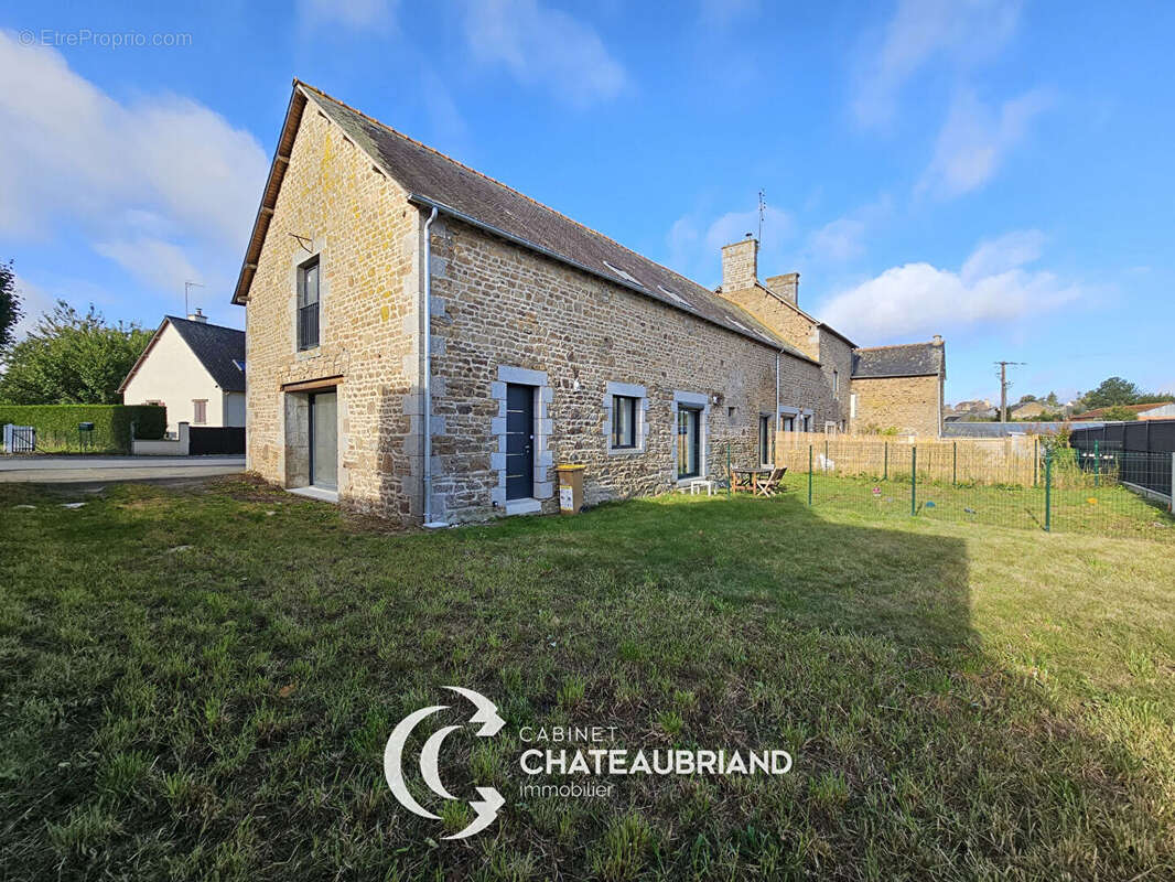 Maison à SENS-DE-BRETAGNE