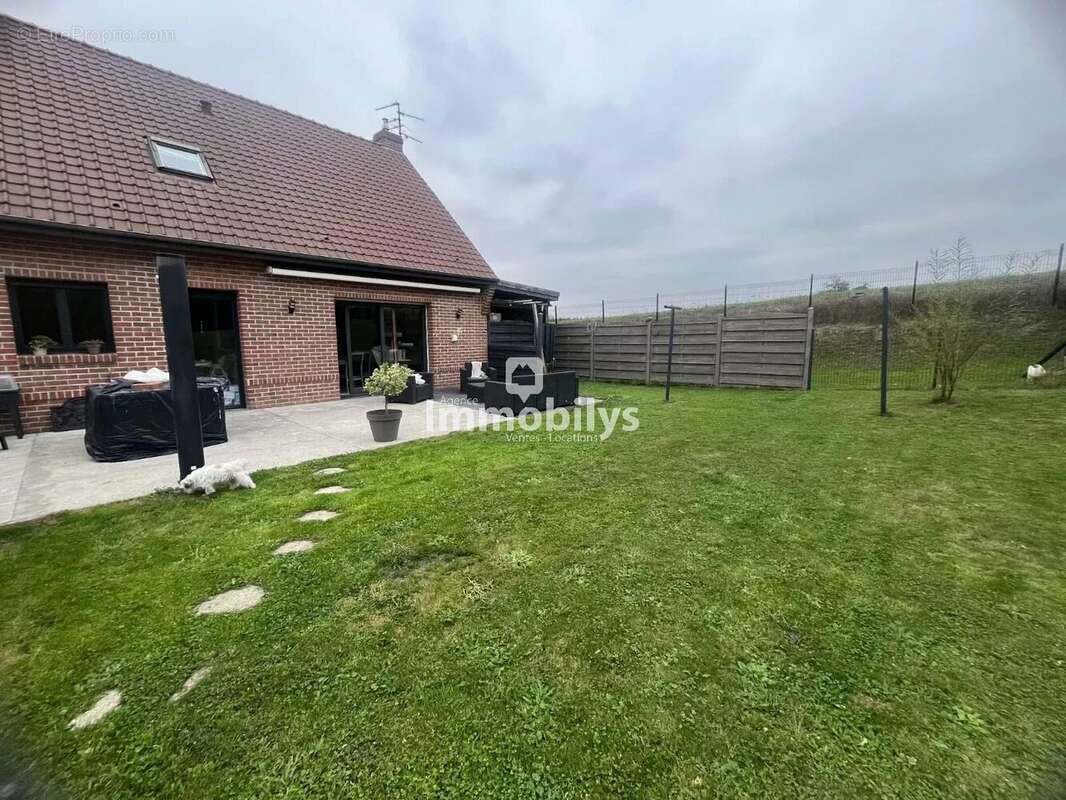 Maison à RAIMBEAUCOURT