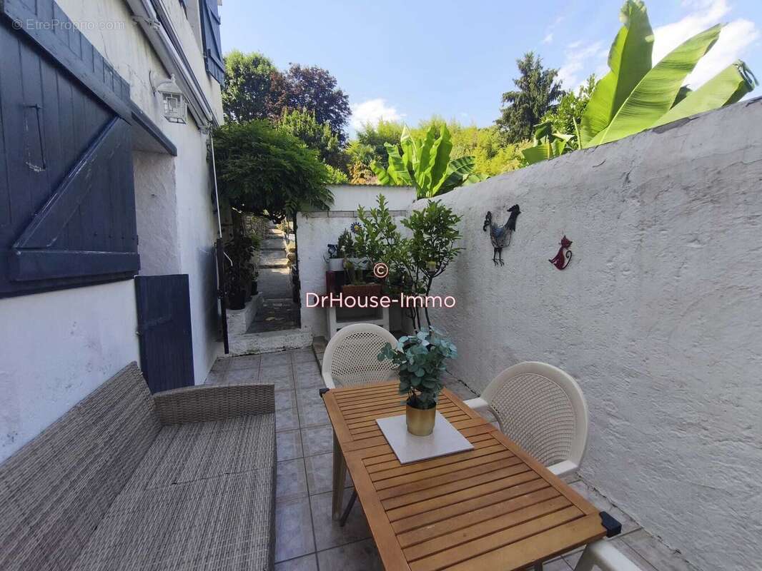 Maison 150 m² à Oloron-Sainte-Marie  - photo 17