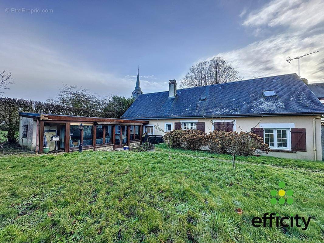 Maison à CHATEAUNEUF-EN-THYMERAIS