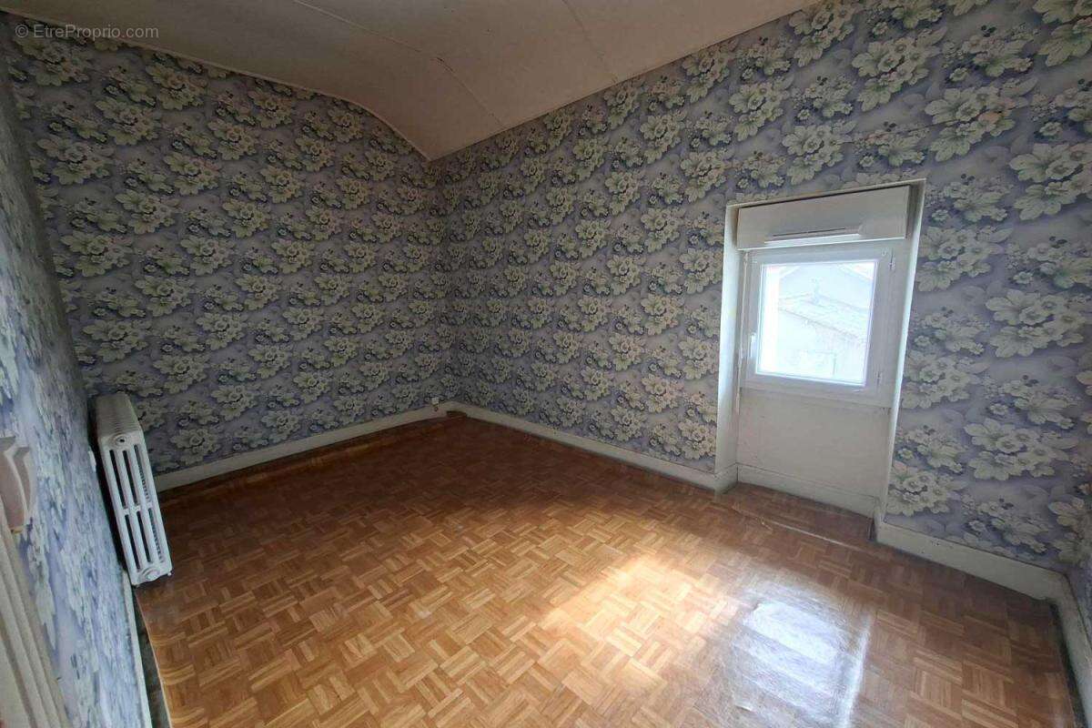 Maison à CIRY-LE-NOBLE