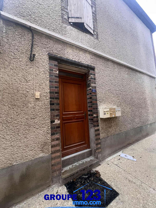 Appartement à AILLANT-SUR-THOLON