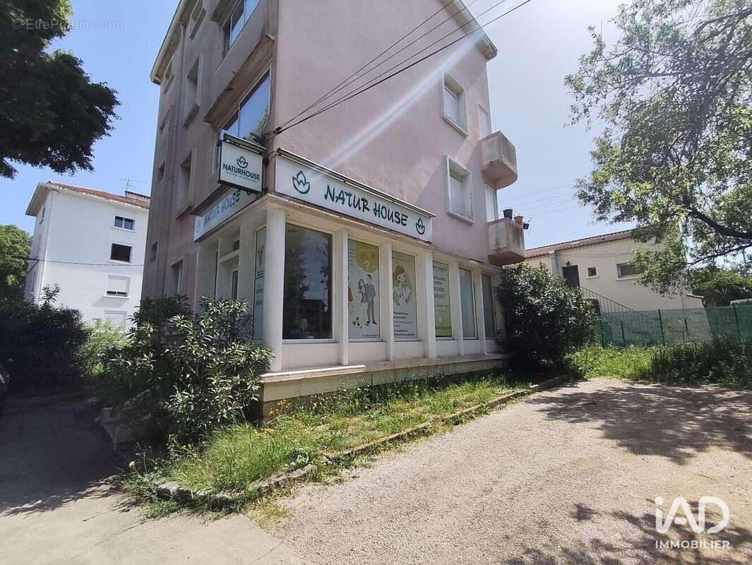 Photo 4 - Commerce à LA SEYNE-SUR-MER