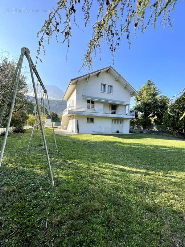 Maison à LE PONT-DE-CLAIX
