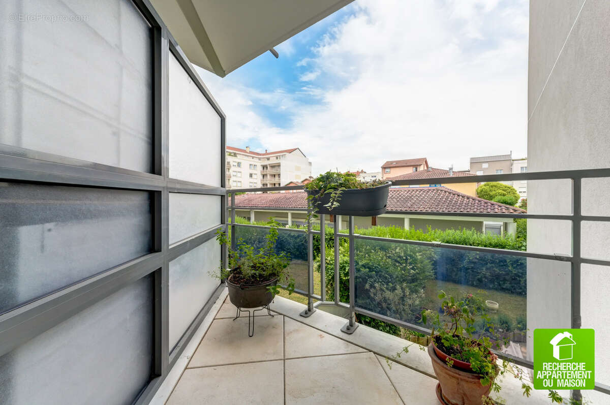 Appartement à VILLEURBANNE