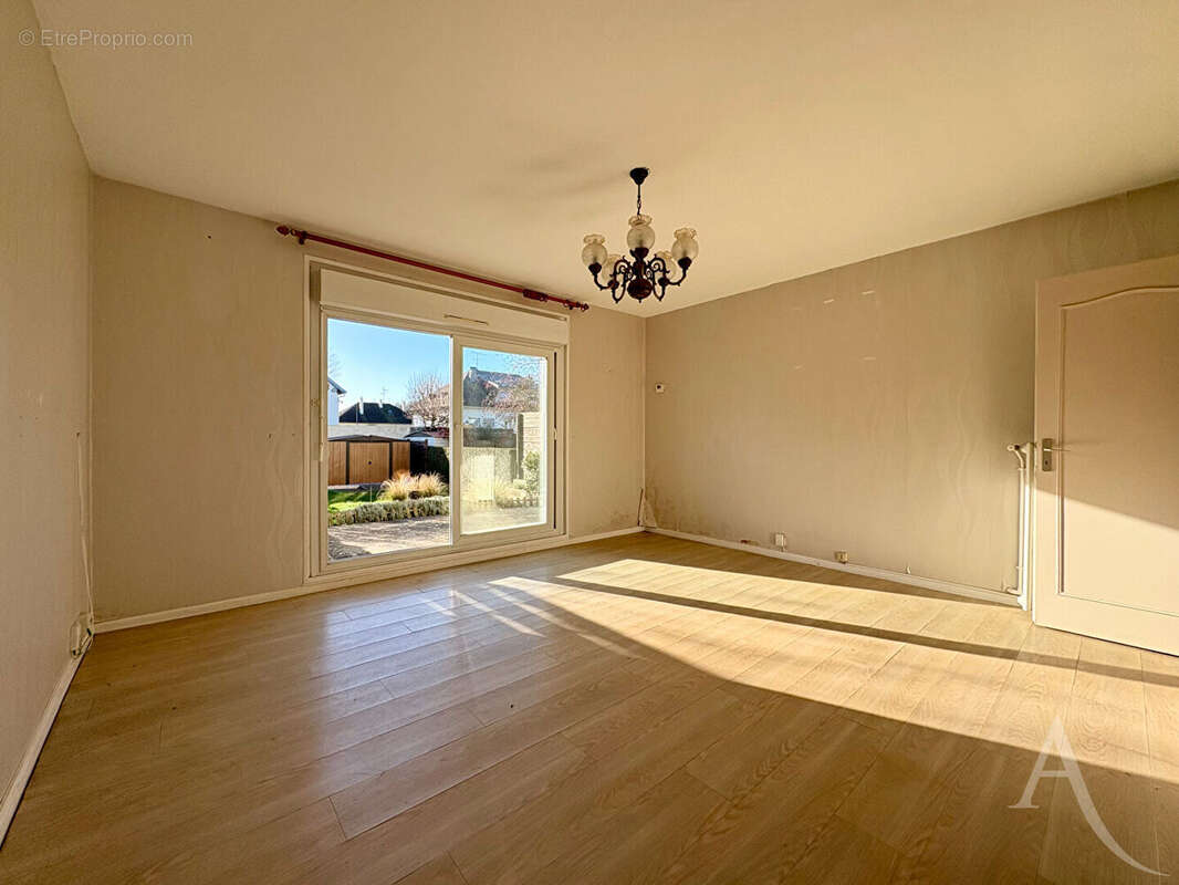 Maison à HEROUVILLE-SAINT-CLAIR