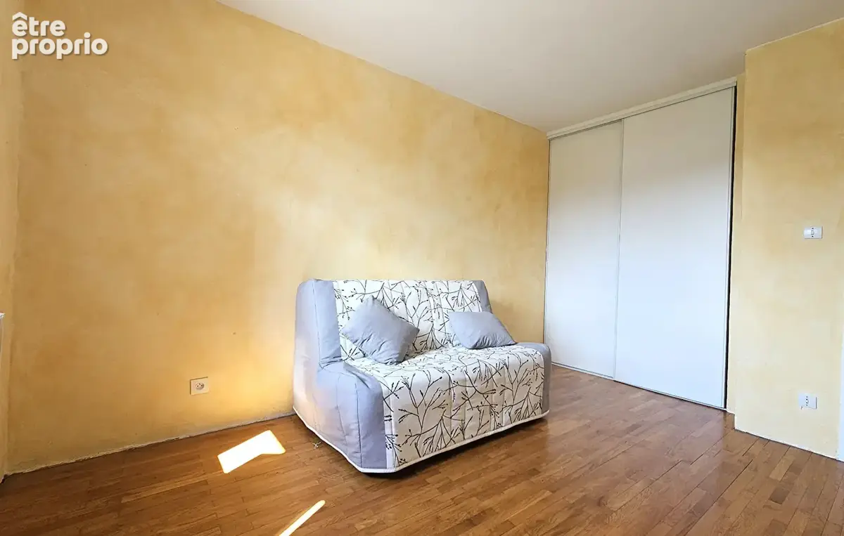 Aoste- Maison 3  ou 4 ch - jardin - sous sol aménagé - calme - photo 6