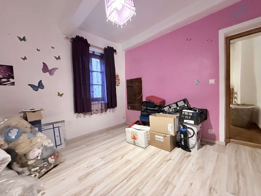 Appartement à BREIL-SUR-ROYA