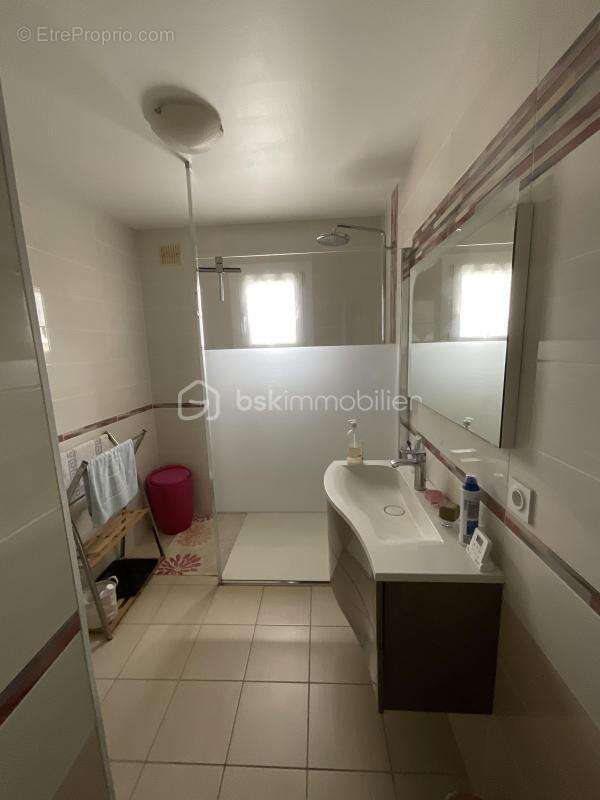 Maison à SAINT-HELEN