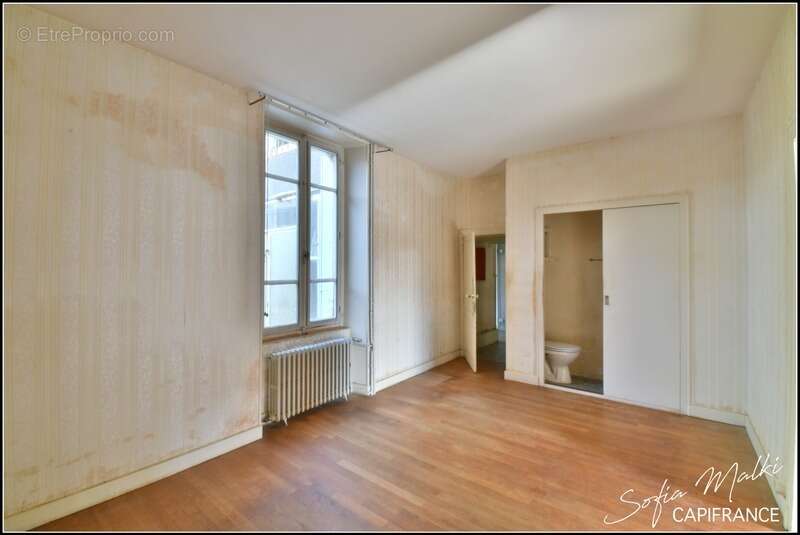 Maison à PREVERANGES