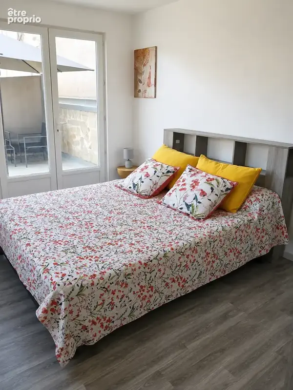 À VENDRE   Charmant F2 en centre-ville avec extérieur et atelier - photo 5