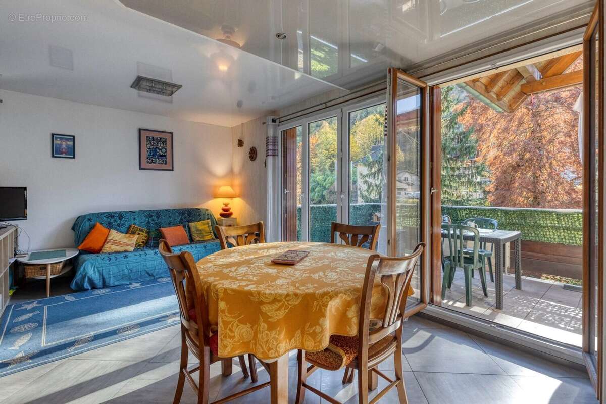 Appartement à GIERES