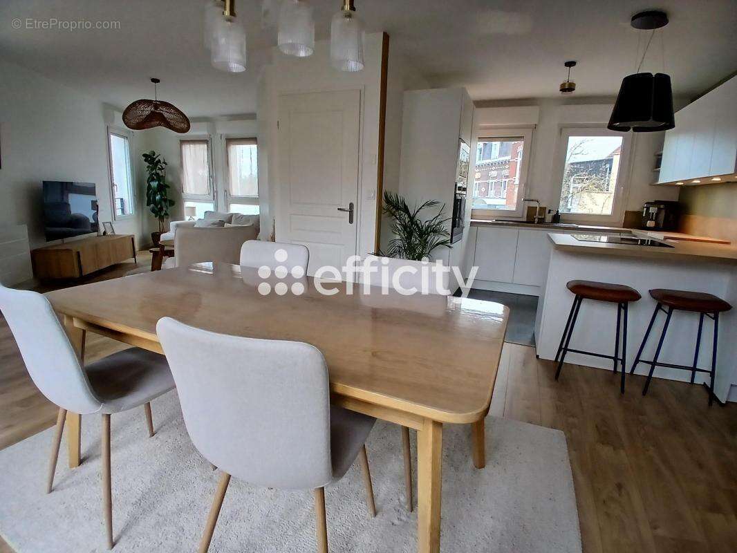 Appartement à MARCQ-EN-BAROEUL