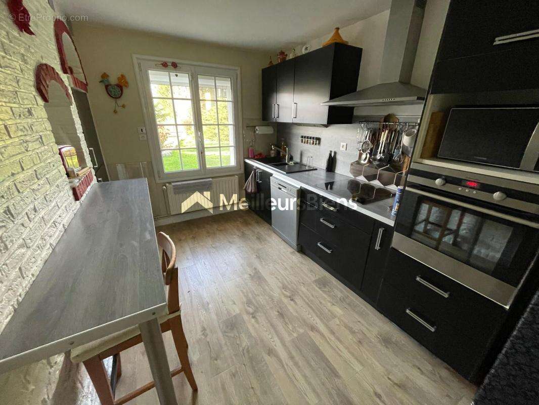 Maison à LA LONGUEVILLE