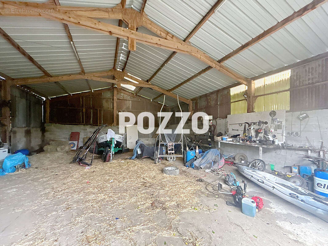 Maison à SAINT-SAUVEUR-LENDELIN