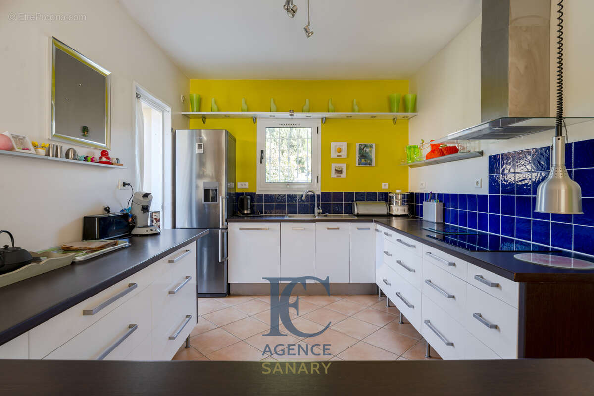 Maison à SIX-FOURS-LES-PLAGES