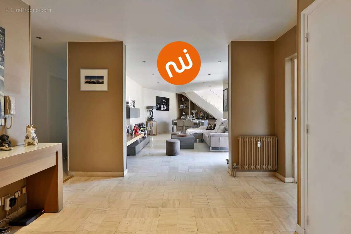 Appartement à TASSIN-LA-DEMI-LUNE