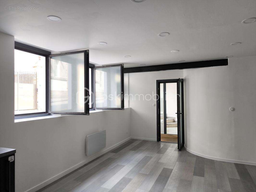 Appartement T2 - 47m2 - Hypercentre - photo 5