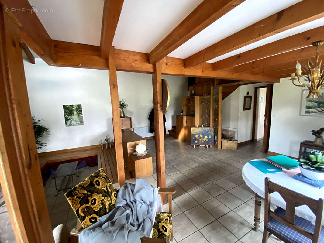 Maison 7 pièce(s) à 10 minutes à l'ouest de Moulins - photo 8