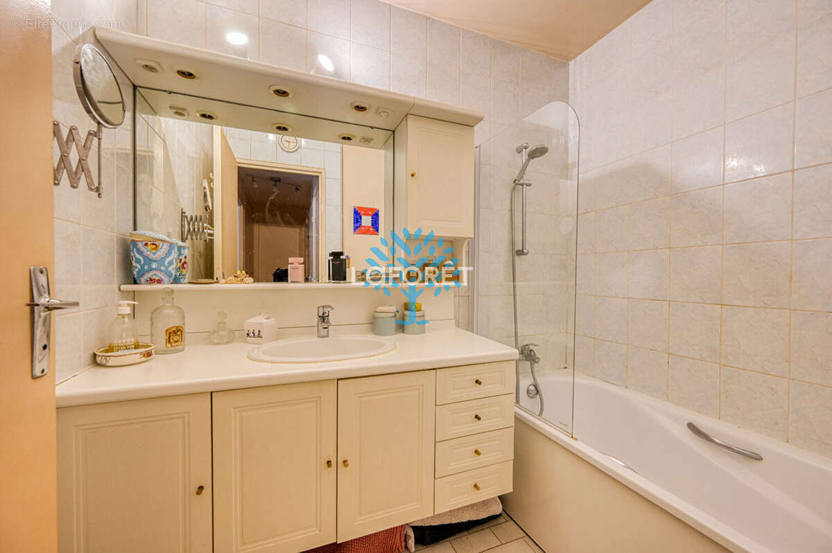 Appartement à SEVRES