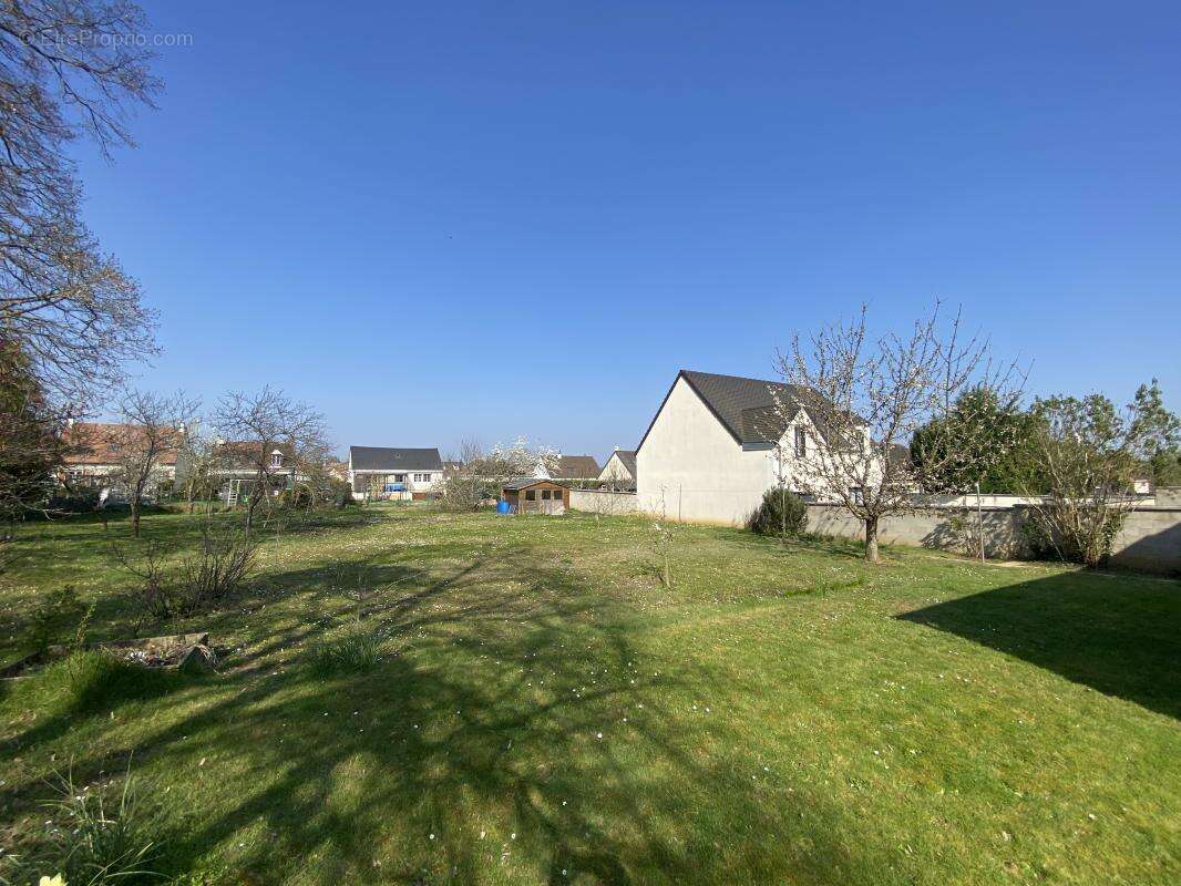 Maison à ROSNY-SUR-SEINE