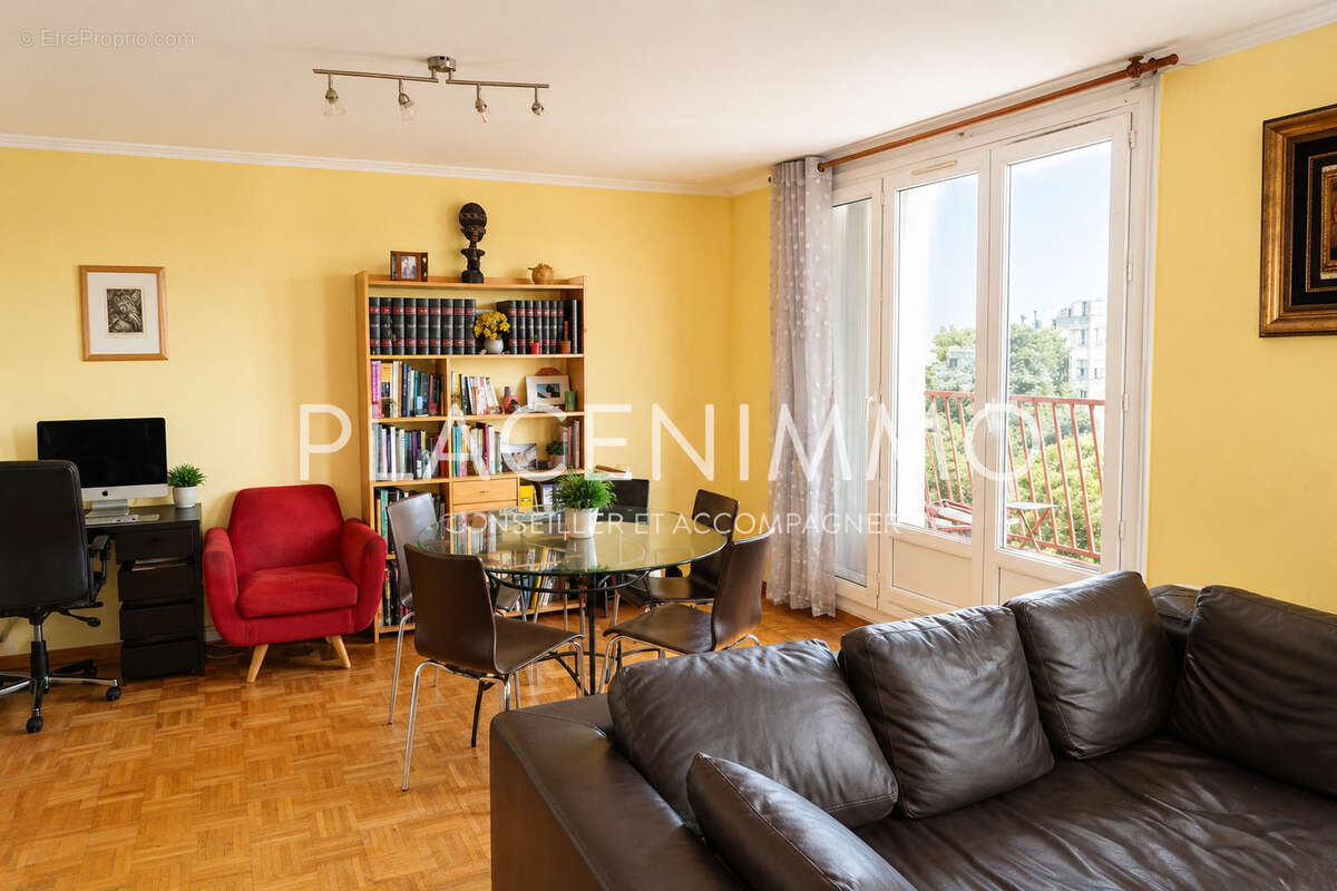 Appartement à LYON-5E