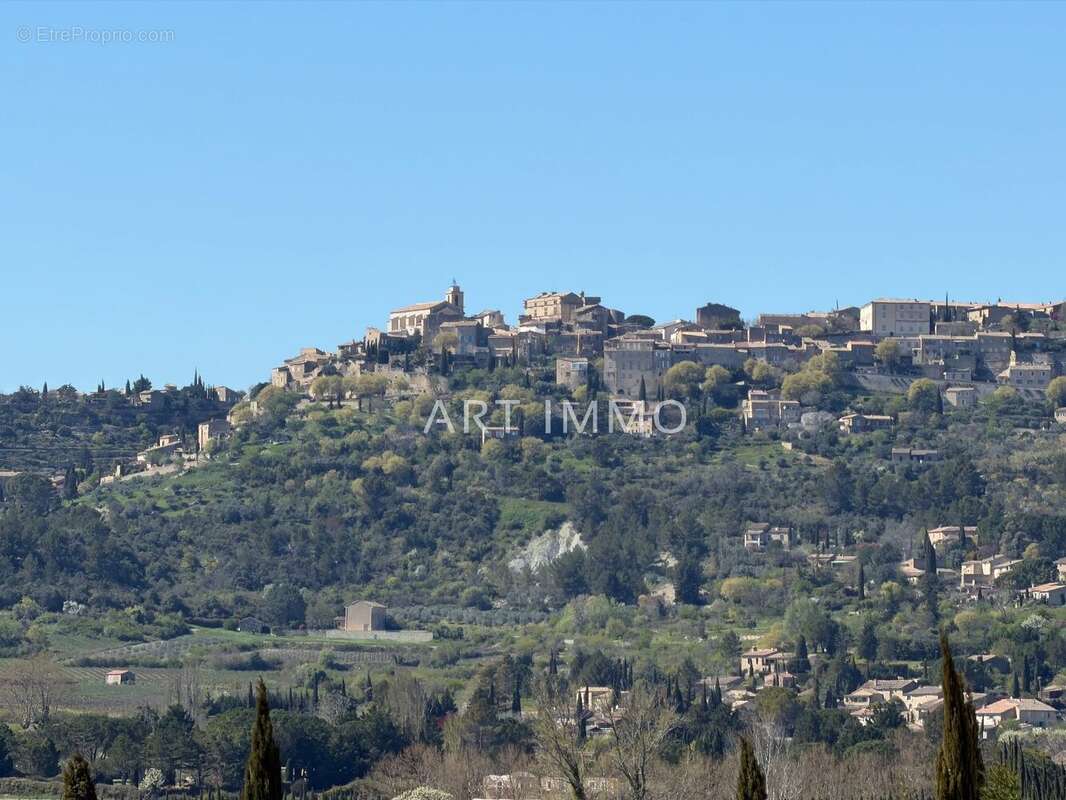 Maison à GORDES