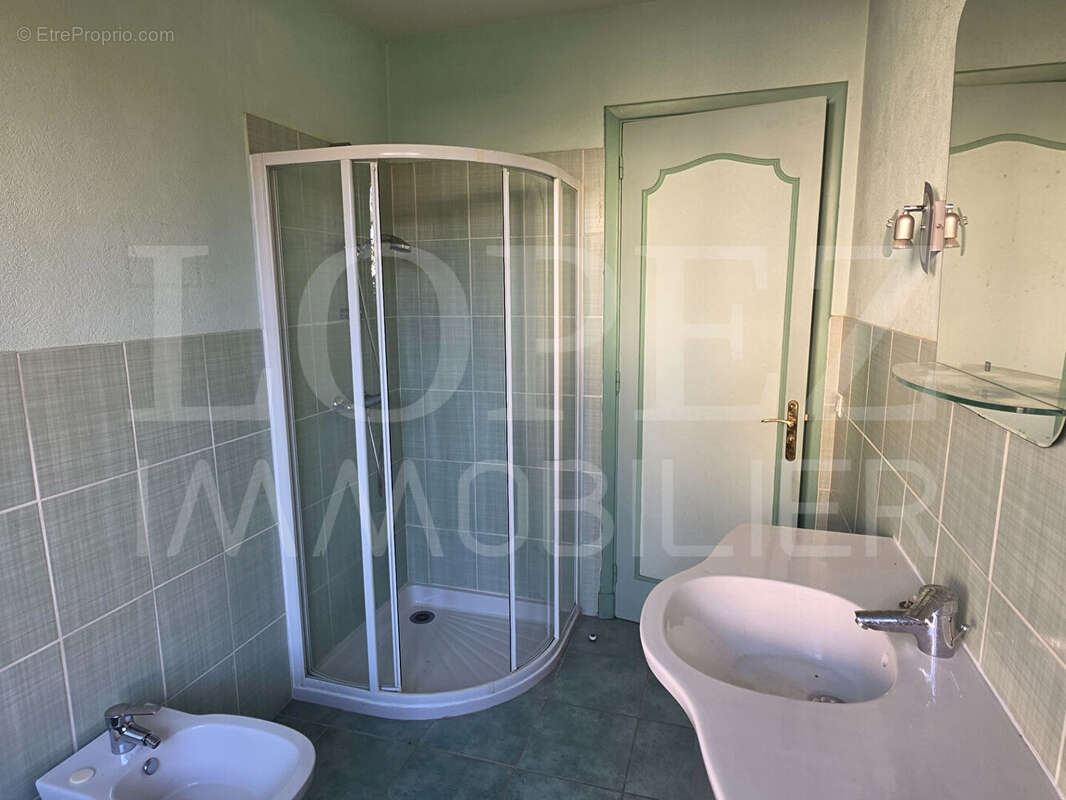 Ensemble immobilier avec maison et appartement - photo 10