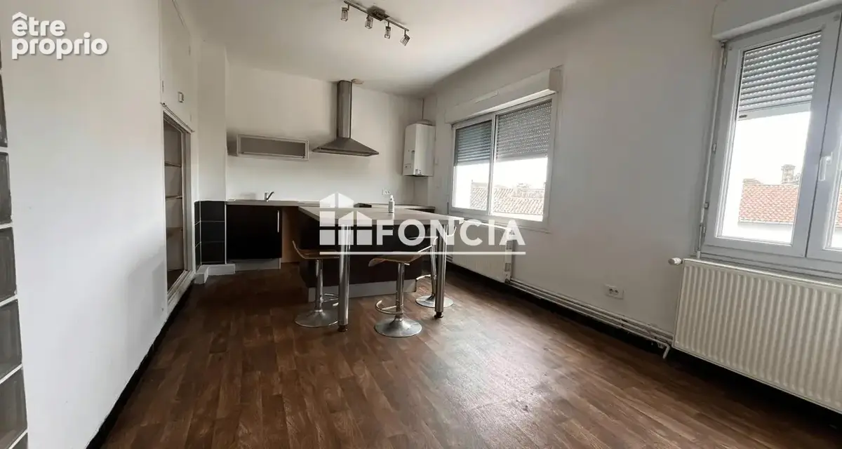 Charmant appartement spacieux à rafraîchir au sein d'une petite copropriété - photo 2