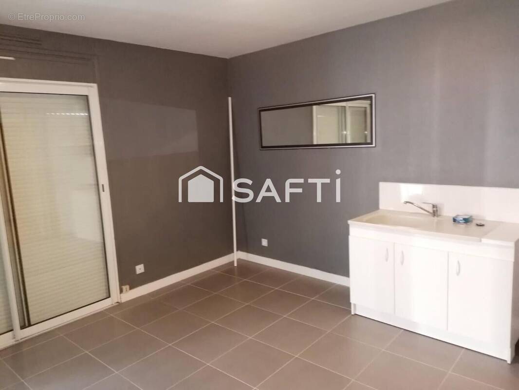Photo 1 - Appartement à LA JARRIE