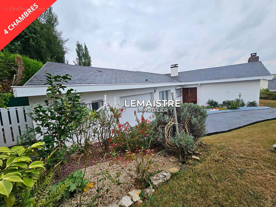 Maison à FONTAINE-LA-MALLET