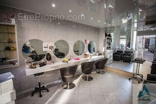 Commerce à MARSEILLE-13E