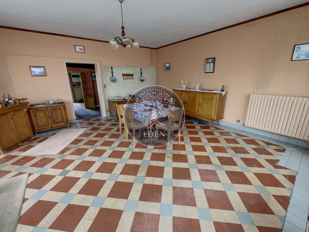 Maison à NONANCOURT