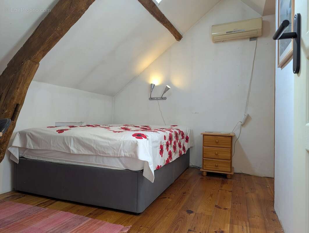 Charmante propriété familiale avec piscine dans la Vienne - photo 13