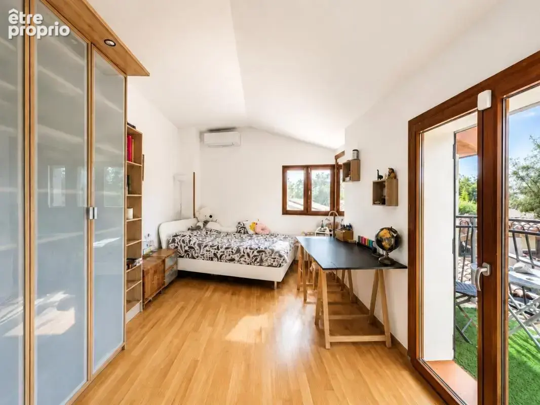 Portes de Bordeaux, Maison Familiale, Piscine, Appt Indépendant - photo 7