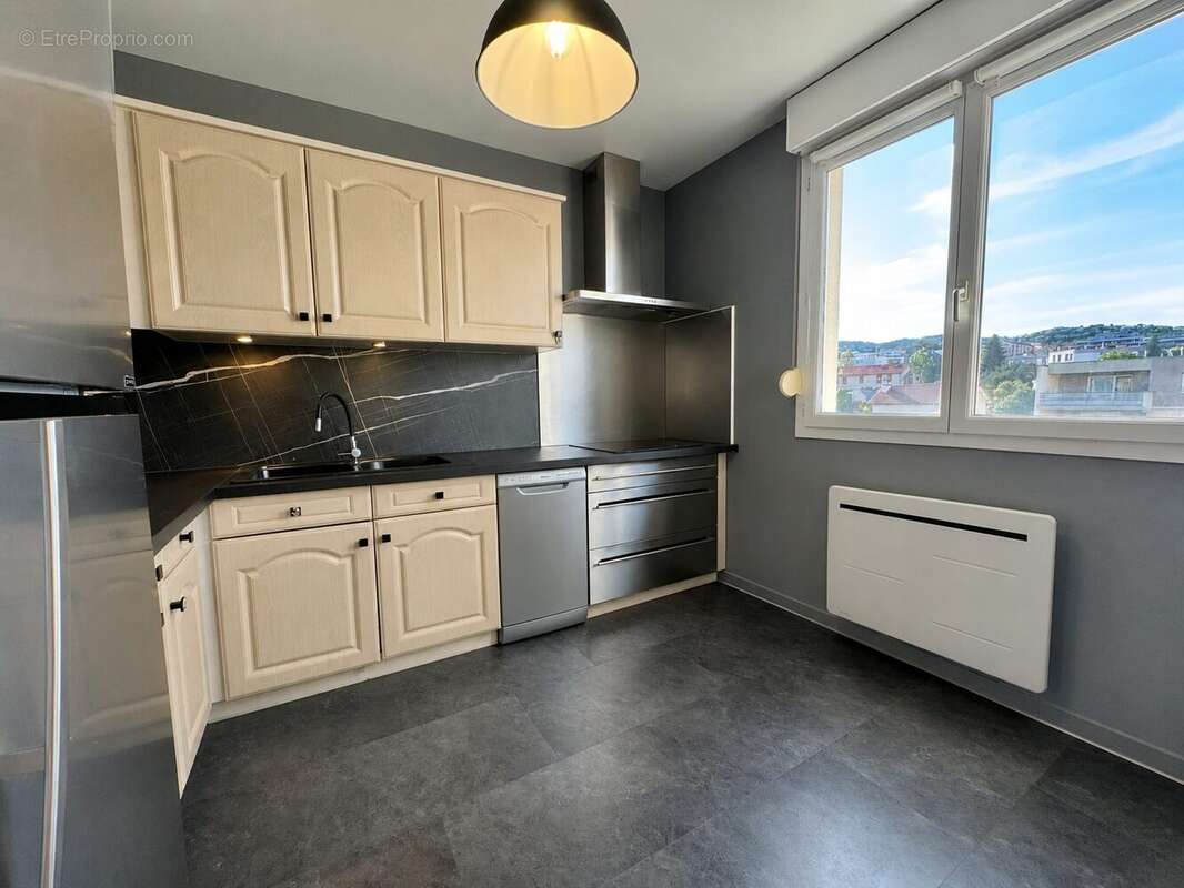 Appartement 92 m² à Clermont-Ferrand  - photo 4