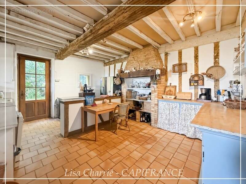 Propriete à vendre 11 pièces de 406 m2 habitables au total, avec dépendance sur 5261 m2 proche de NOGARO (32) - photo 12