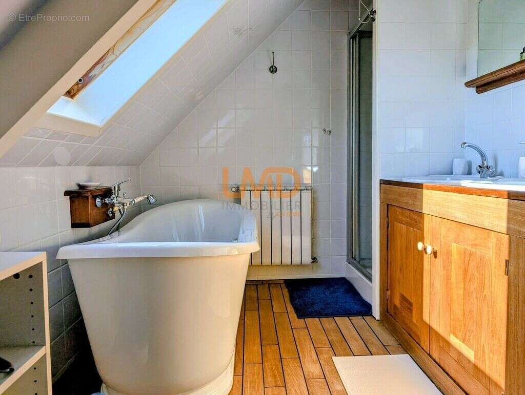 Maison à SAINT-NIC