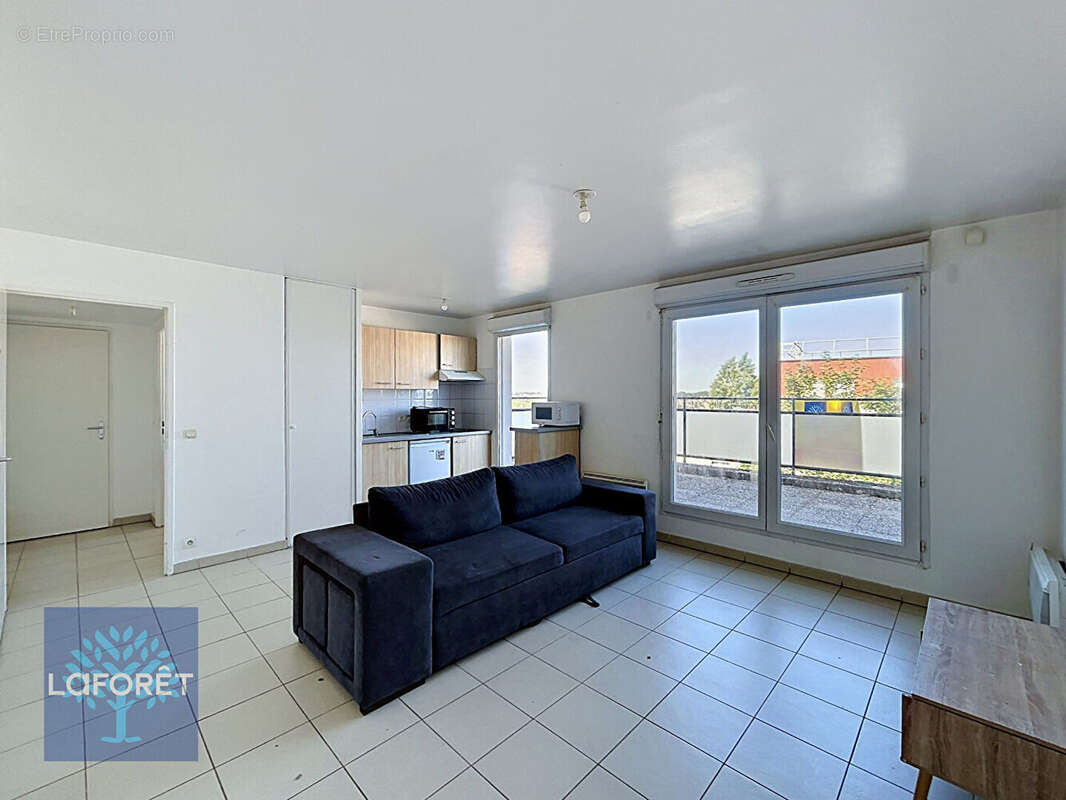 Appartement à CORBEIL-ESSONNES
