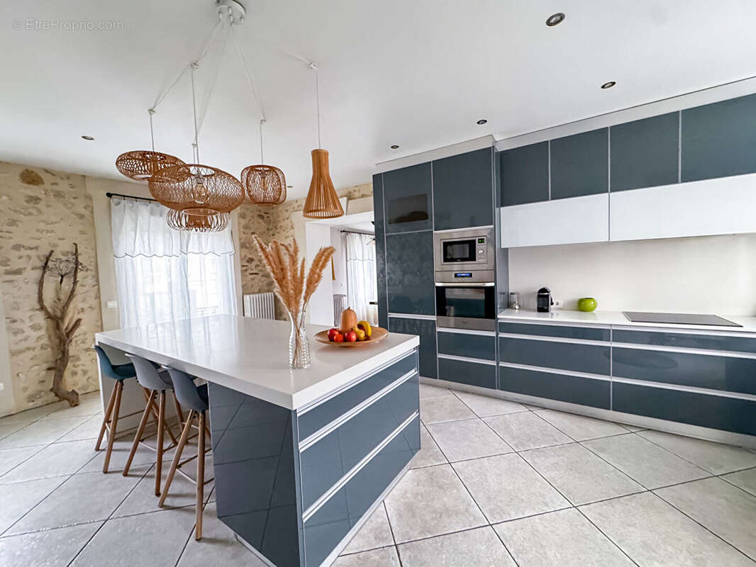 Maison à DAMMARIE-LES-LYS