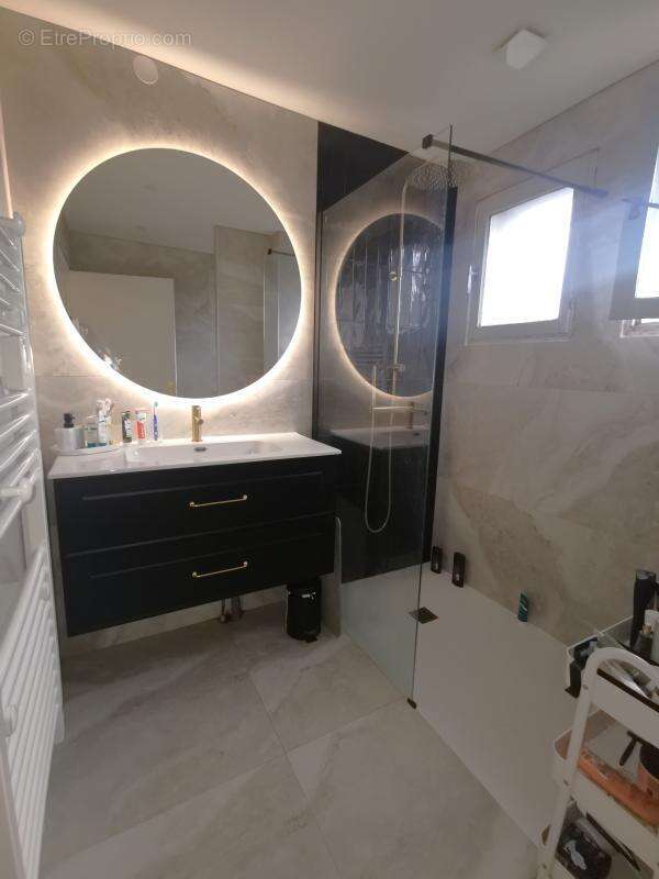 Maison à SAINT-EGREVE