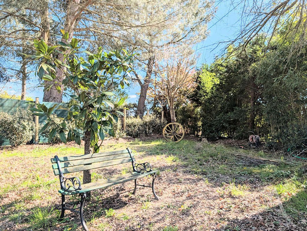 Maison à BESSENS